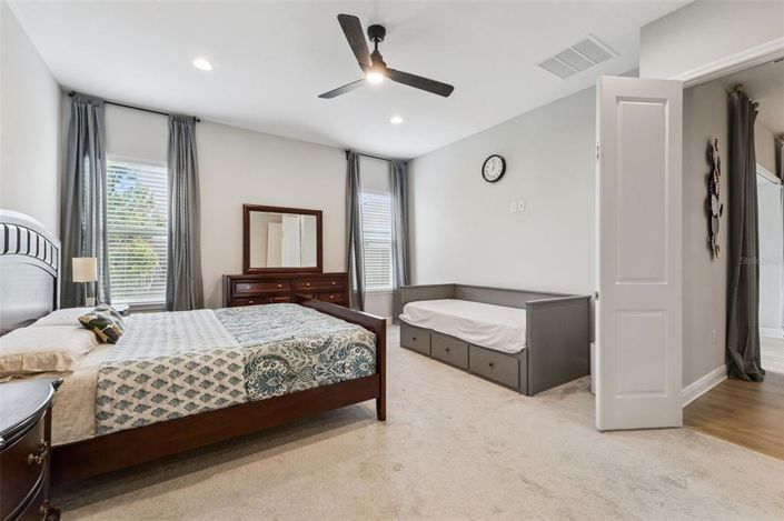 Image No.35-4 Bed House for sale