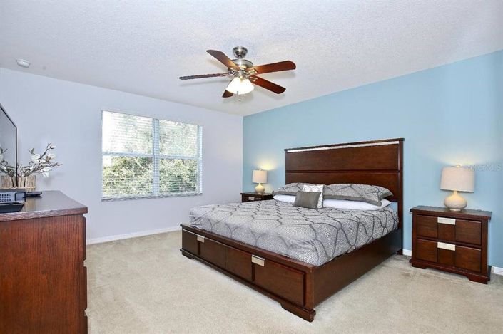 Image No.18-4 Bed House for sale