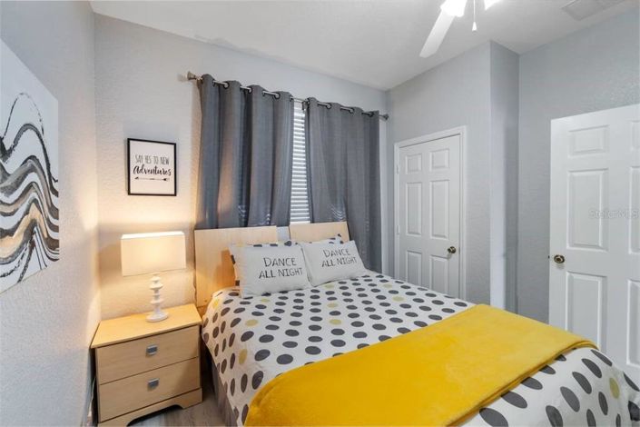 Image No.11-3 Bed Townhouse for sale