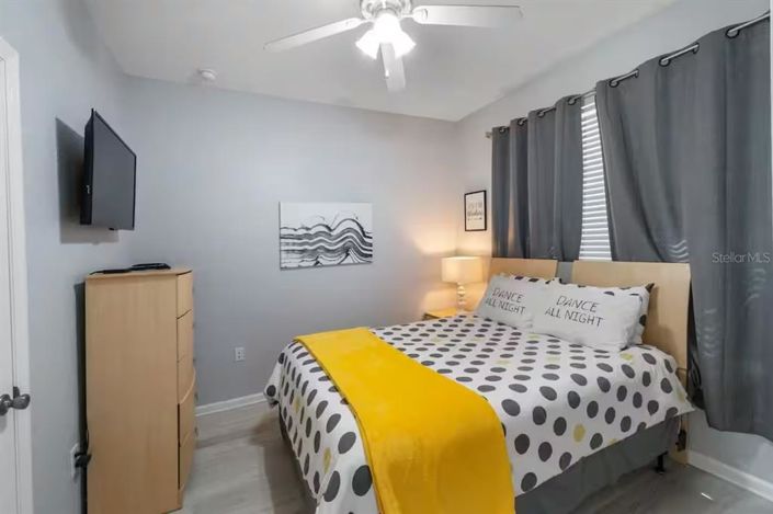 Image No.8-3 Bed Townhouse for sale