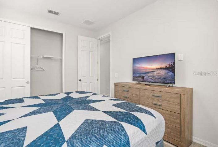 Image No.28-9 Bed House for sale