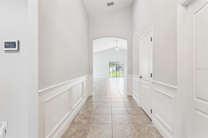 Image No.3-4 Bed House for sale