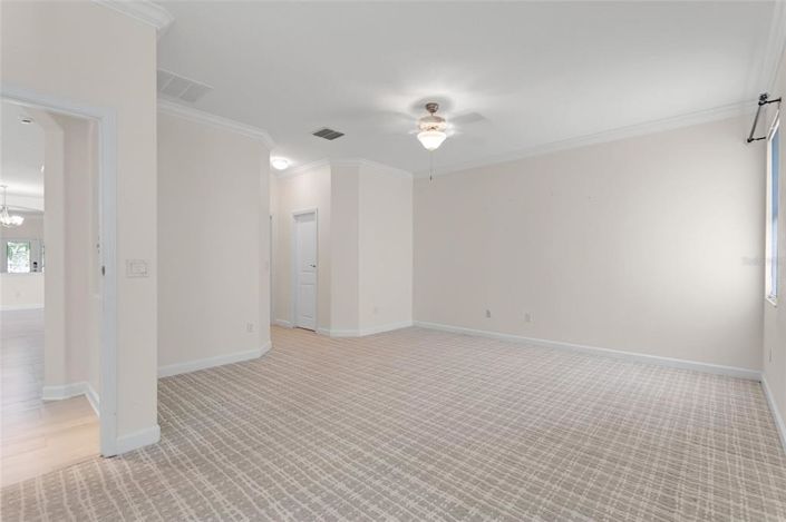 Image No.24-4 Bed House for sale