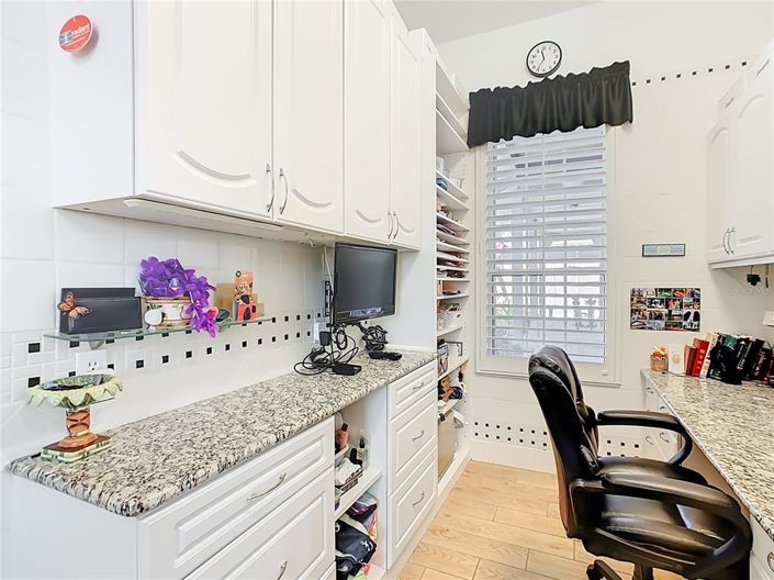 Image No.52-3 Bed House for sale