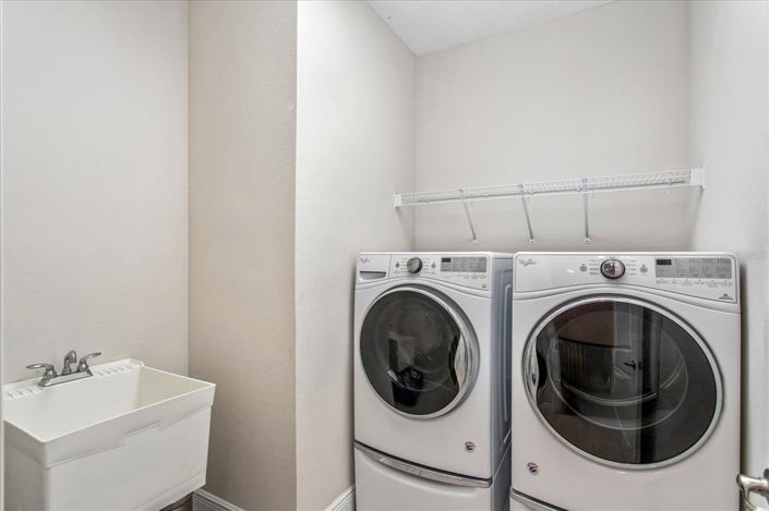 Image No.31-3 Bed Townhouse for sale