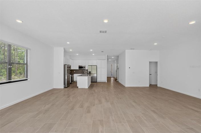 Image No.14-12 Bed House for sale