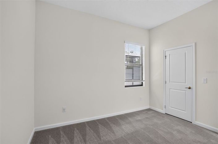 Image No.35-12 Bed House for sale