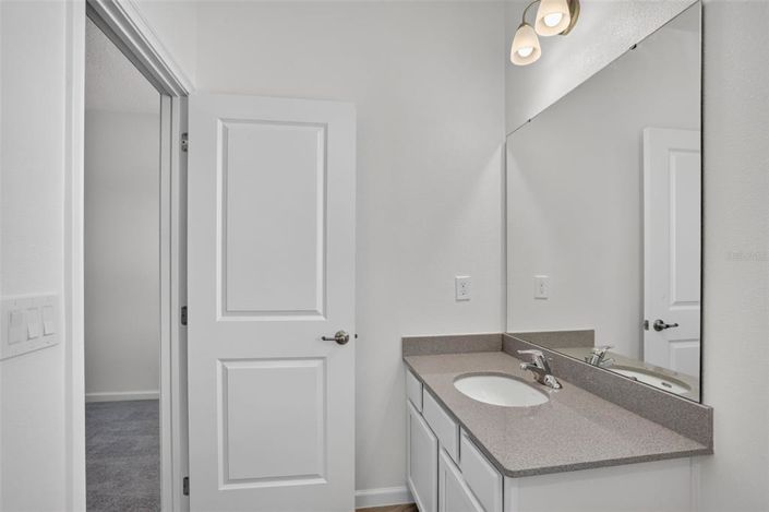 Image No.46-12 Bed House for sale