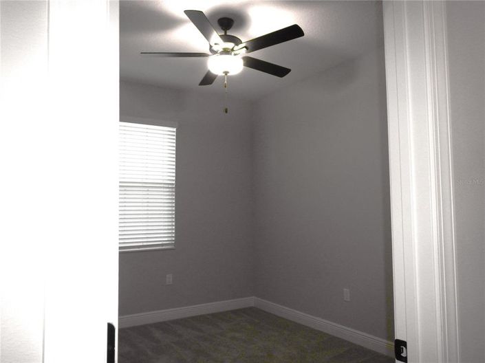 Image No.17-3 Bed House for sale