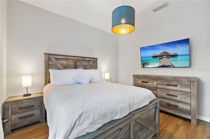 Image No.14-5 Bed House for sale