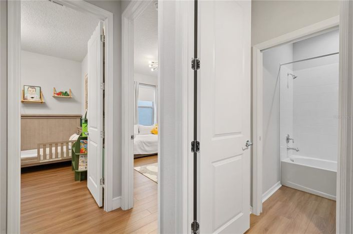 Image No.39-5 Bed House for sale