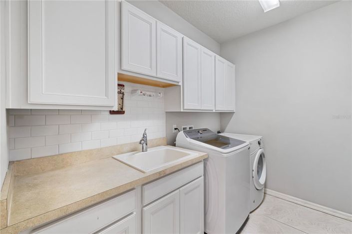 Image No.42-5 Bed House for sale