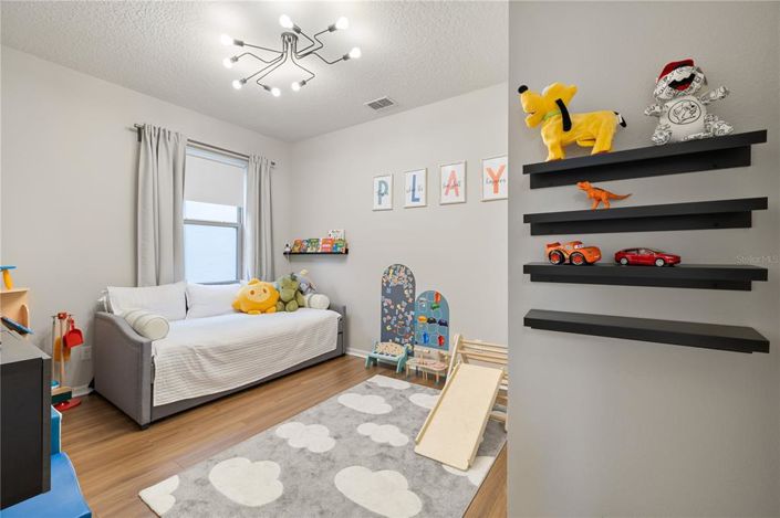 Image No.45-5 Bed House for sale