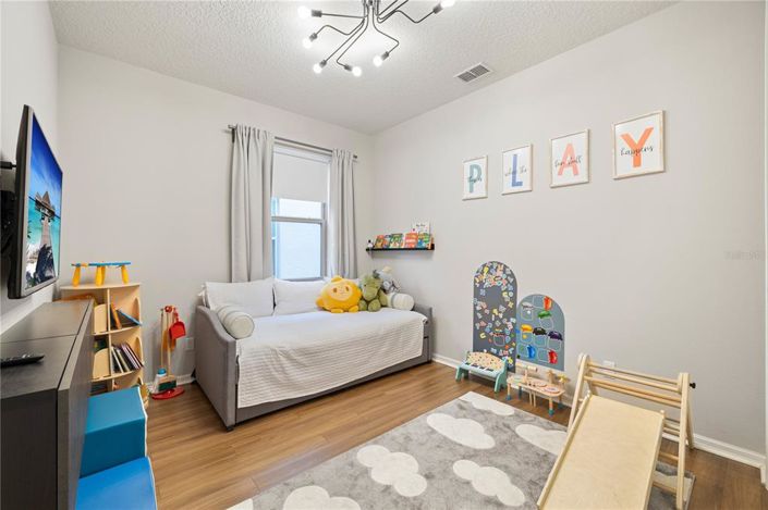 Image No.46-5 Bed House for sale