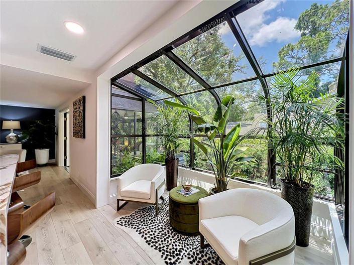Image No.9-3 Bed Townhouse for sale