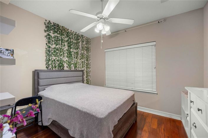 Image No.31-4 Bed House for sale