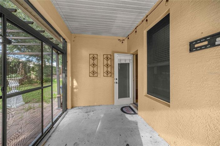 Image No.34-4 Bed House for sale