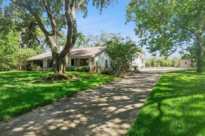 Image No.3-4 Bed House for sale