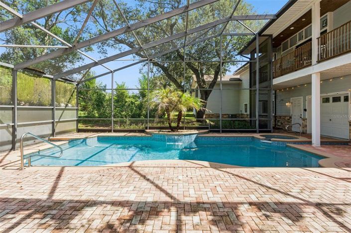 Image No.30-4 Bed House for sale