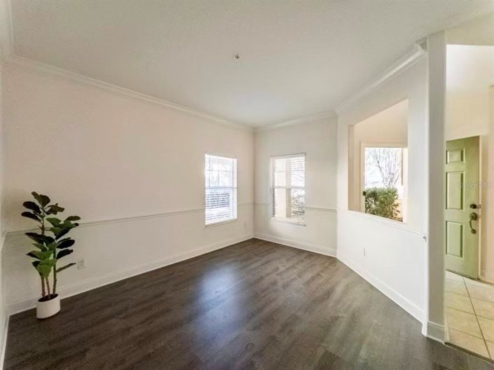 Image No.8-3 Bed Townhouse for sale