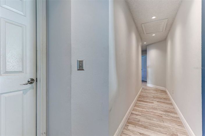 Image No.24-4 Bed House for sale