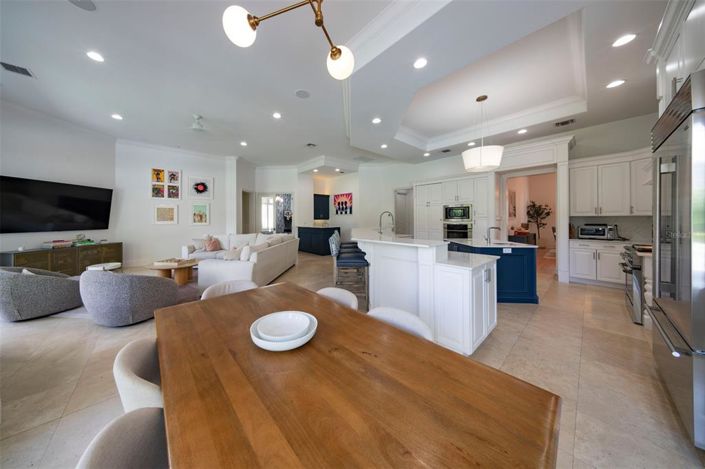 Image No.22-5 Bed House for sale