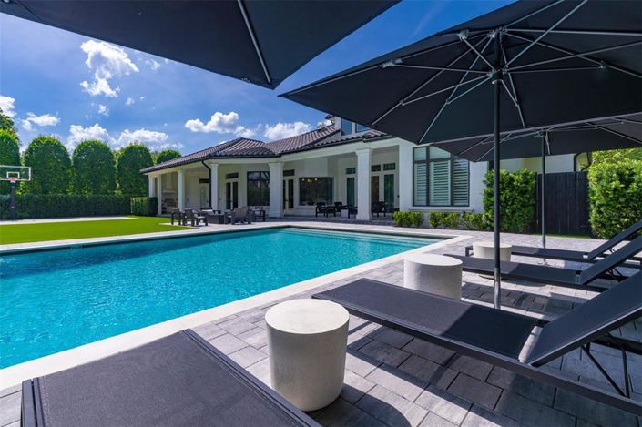 Image No.55-5 Bed House for sale