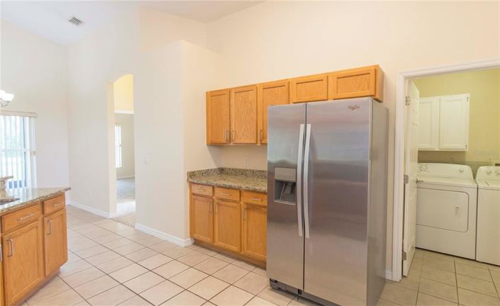 Image No.27-4 Bed House for sale