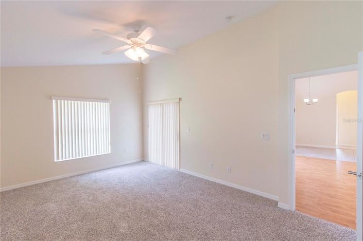 Image No.32-4 Bed House for sale