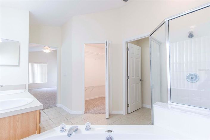 Image No.39-4 Bed House for sale