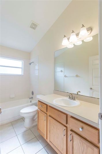 Image No.46-4 Bed House for sale