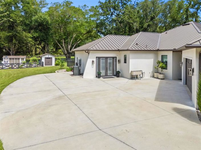 Image No.54-5 Bed House for sale
