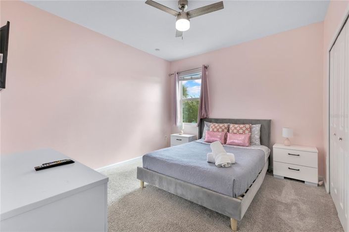 Image No.26-6 Bed House for sale