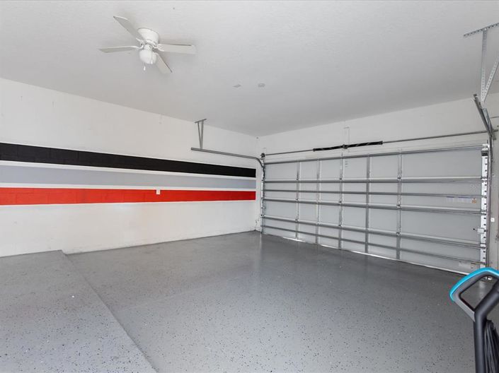 Image No.33-6 Bed House for sale