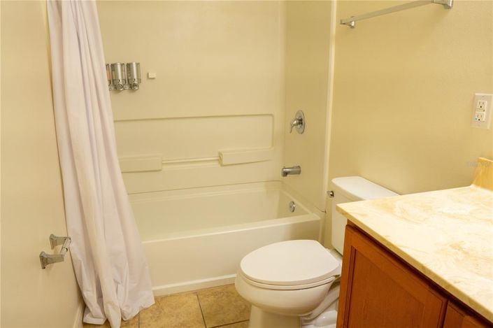 Image No.23-5 Bed House for sale