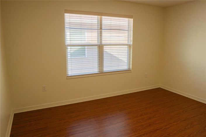 Image No.34-5 Bed House for sale