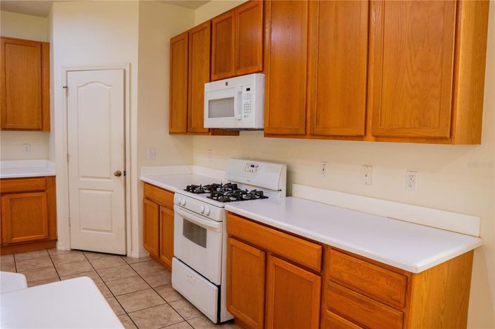 Image No.45-5 Bed House for sale