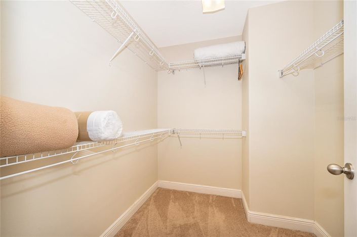 Image No.35-4 Bed Townhouse for sale