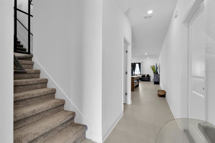 Image No.11-5 Bed House for sale