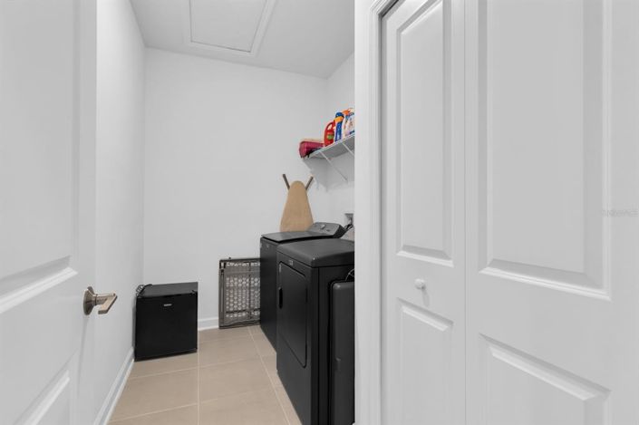 Image No.32-5 Bed House for sale