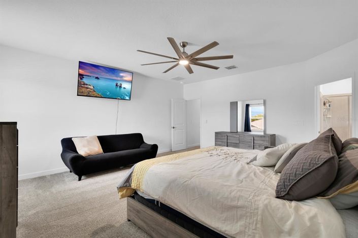 Image No.35-5 Bed House for sale