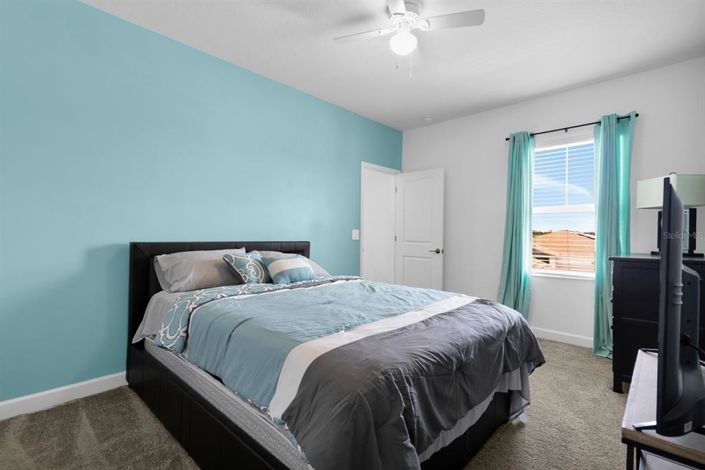 Image No.42-5 Bed House for sale