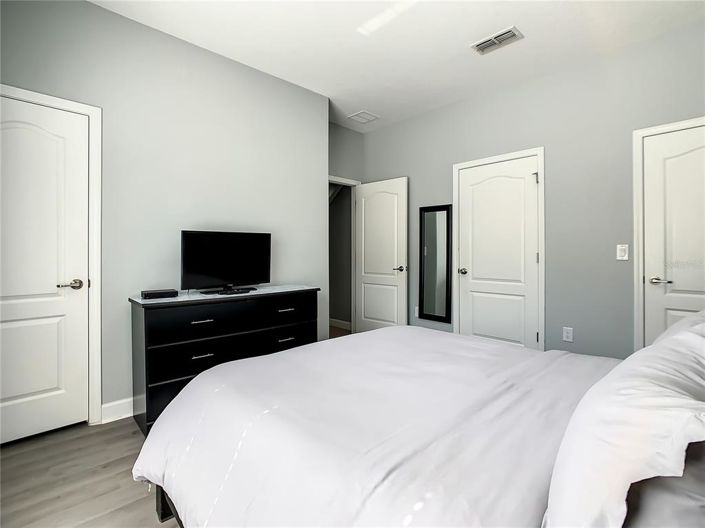 Image No.36-4 Bed Townhouse for sale
