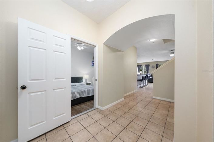 Image No.11-3 Bed Townhouse for sale