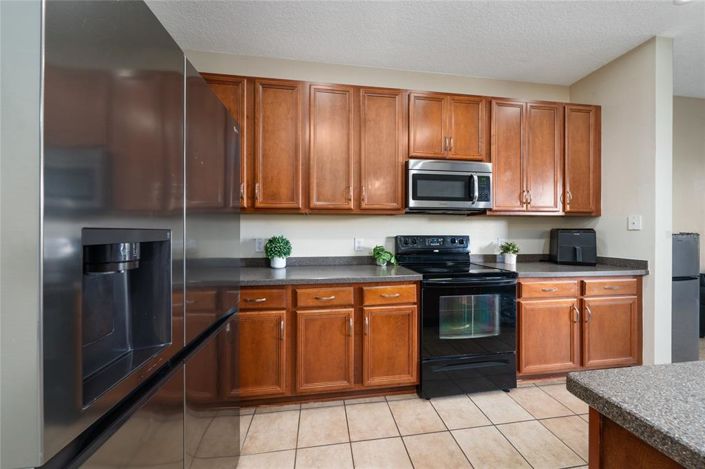Image No.3-3 Bed Townhouse for sale