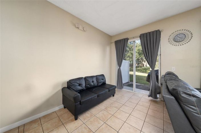 Image No.9-3 Bed Townhouse for sale