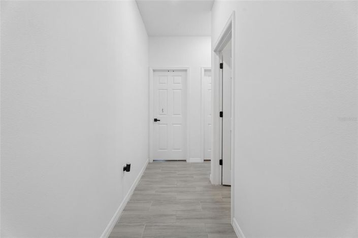 Image No.15-4 Bed House for sale
