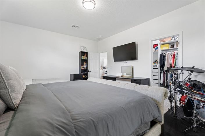 Image No.31-4 Bed House for sale