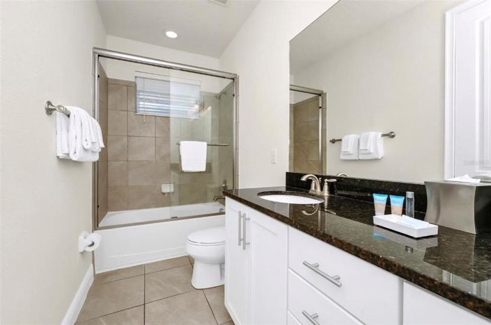 Image No.15-6 Bed House for sale