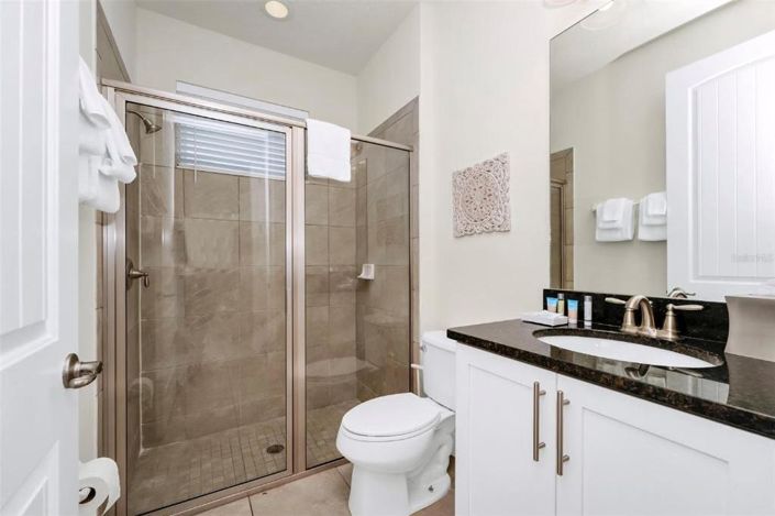 Image No.25-6 Bed House for sale